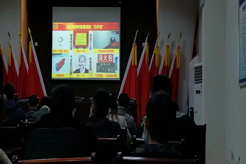 新邑航安全消防培訓(xùn)演練現(xiàn)場(chǎng)
